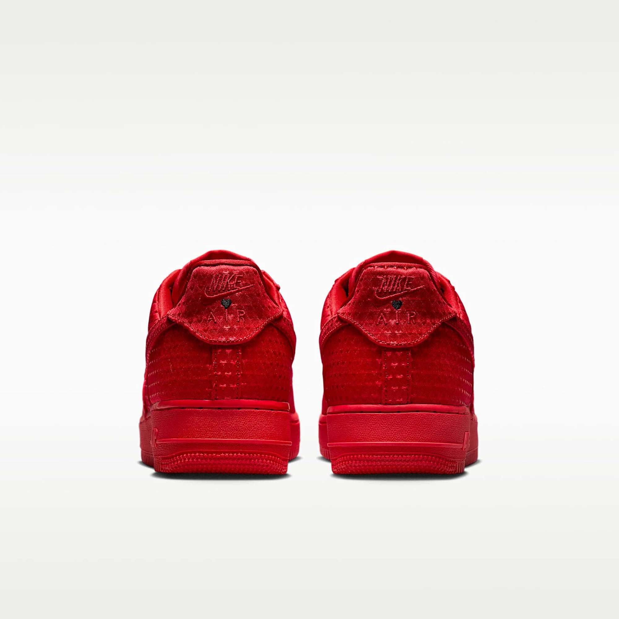 Nike Air Force 1 Retro Valentine’s Day Men's Shoes (University Red/Black/Univers - Thumbnail 6