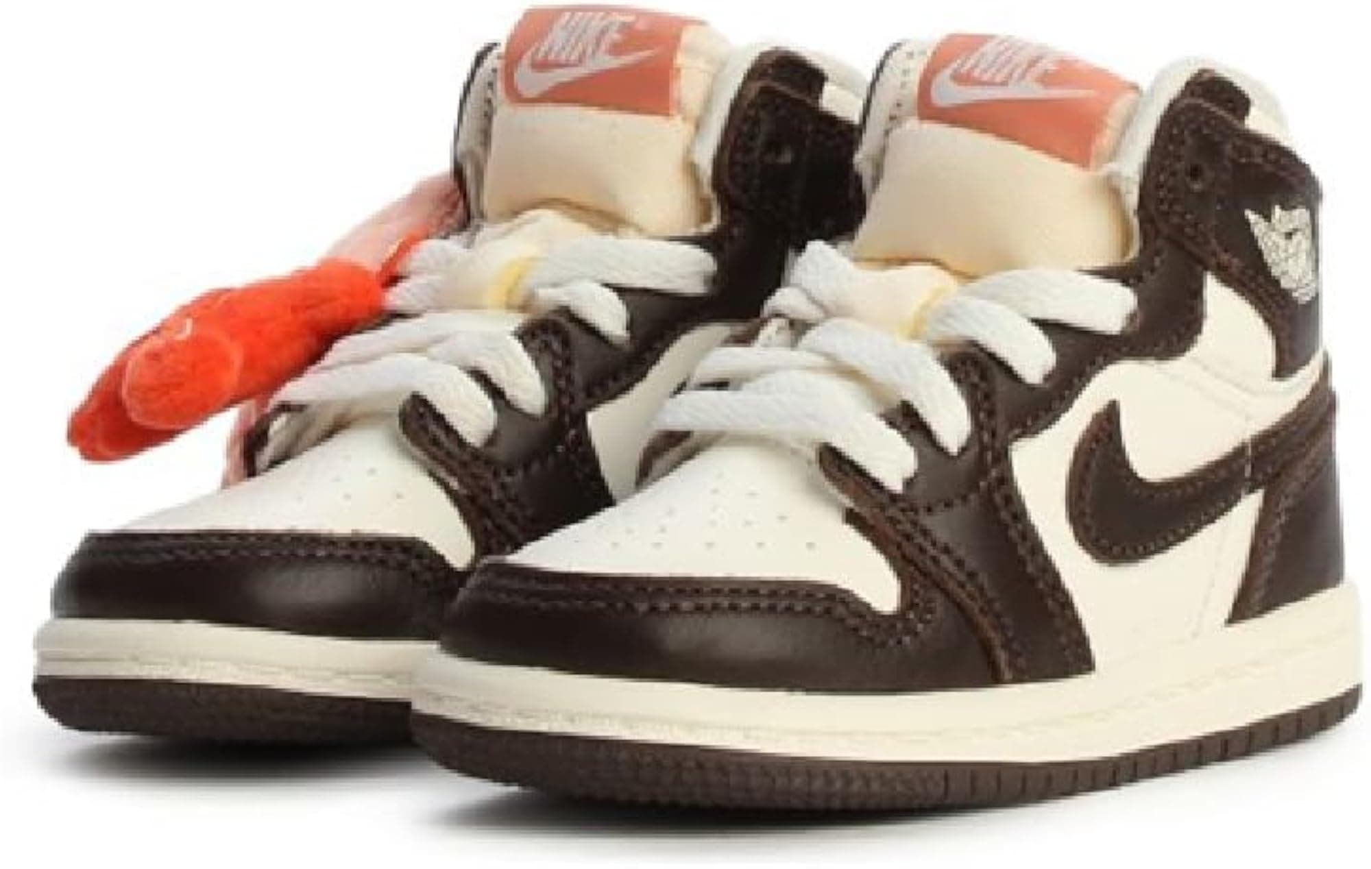Air Jordan 1 Retro High OG Baroque Brown and Sail Infant Toddler Lifestyle Shoes - Thumbnail 3
