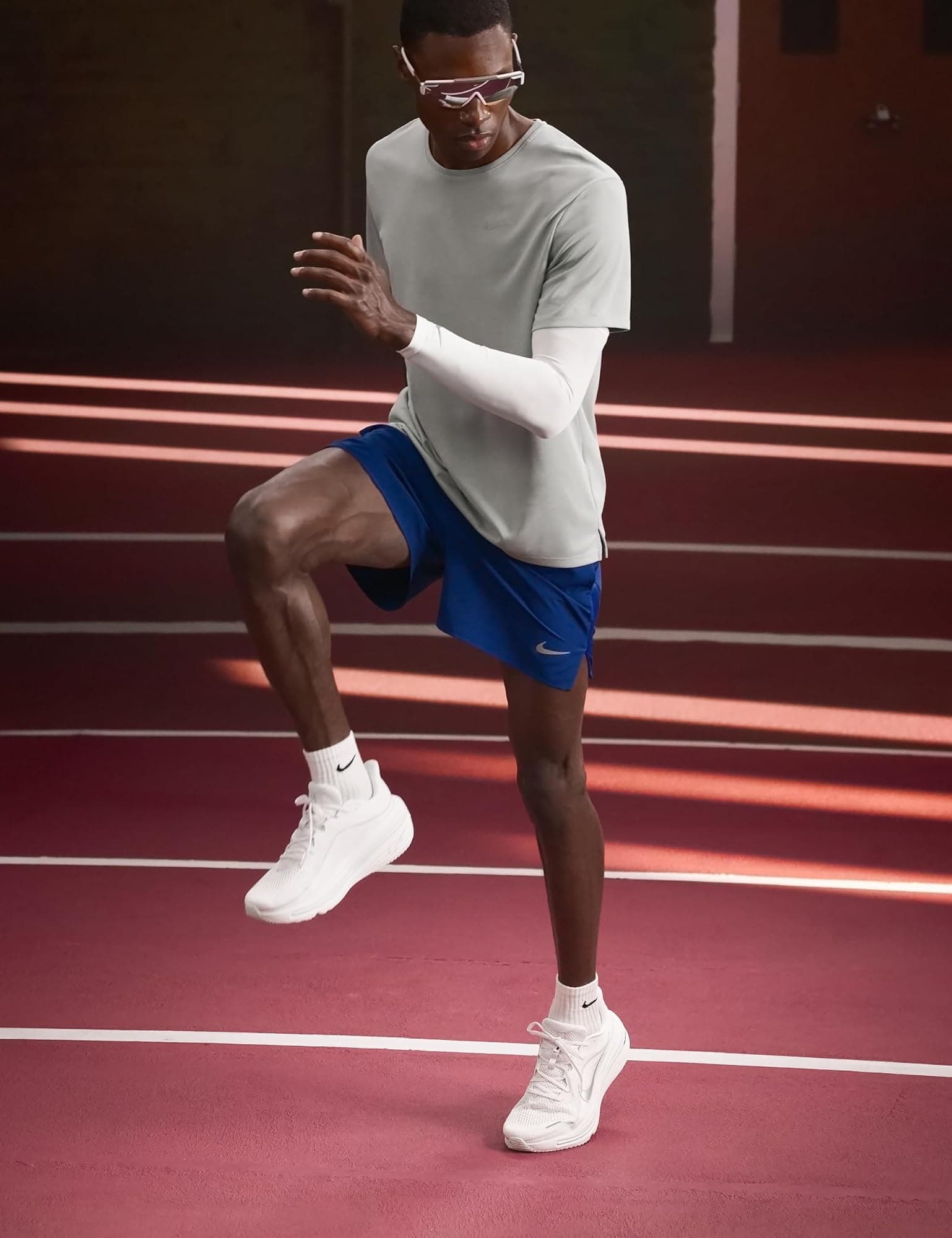 Nike Men's Winflo 12 Road Running Shoes - White/Metallic Silver/Summit White - 1 - Thumbnail 2