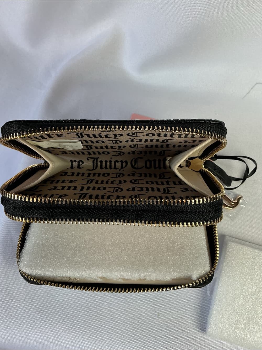 ★ NWT Juicy Couture Double Zip Around Wallet Black Embossed Logo - Thumbnail 11