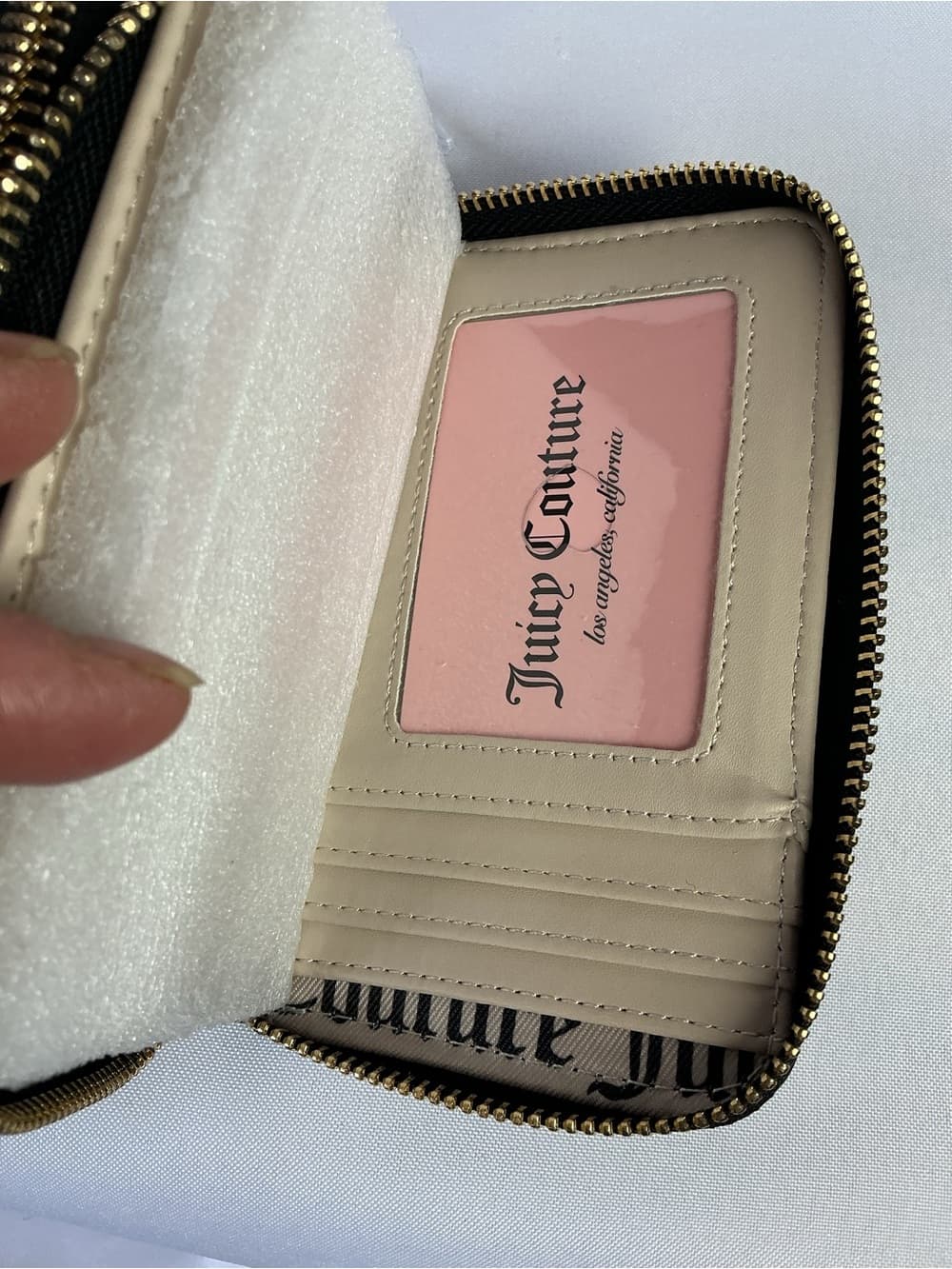 ★ NWT Juicy Couture Double Zip Around Wallet Black Embossed Logo - Thumbnail 4
