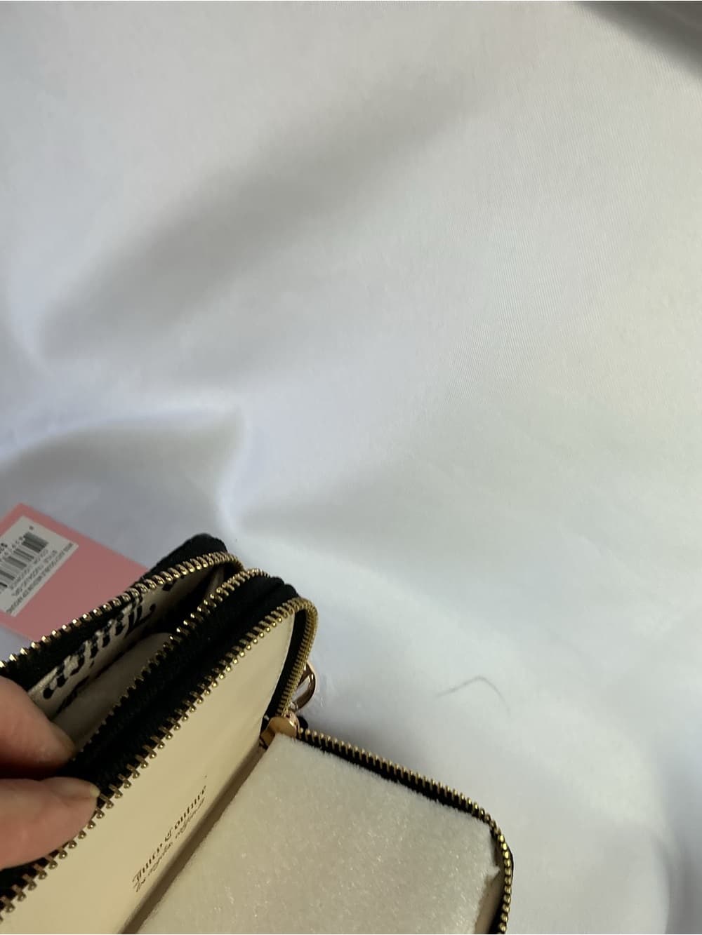 ★ NWT Juicy Couture Double Zip Around Wallet Black Embossed Logo - Thumbnail 5