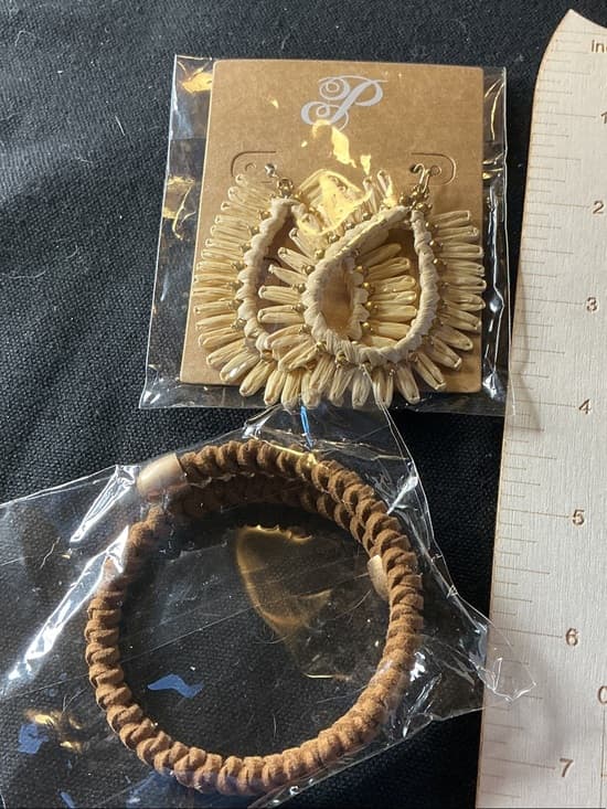★ Boho Raffia Earrings & Wood Bead Bracelet Bundle - Thumbnail 6