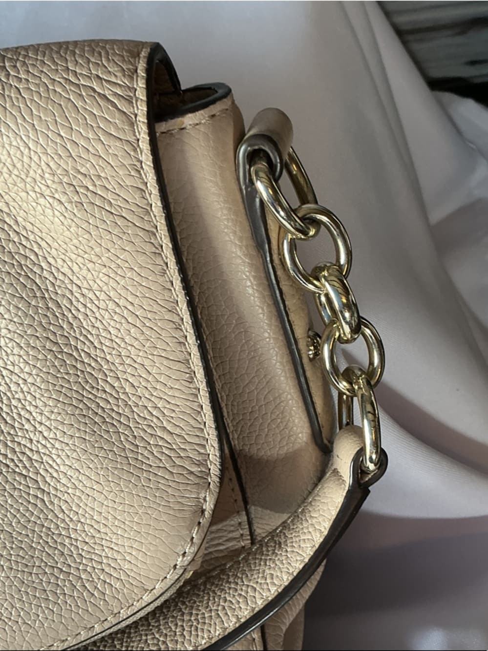 ⭐ Kate Spade Beige Pebbled Leather Foldover Crossbody Shoulder Bag - Thumbnail 5