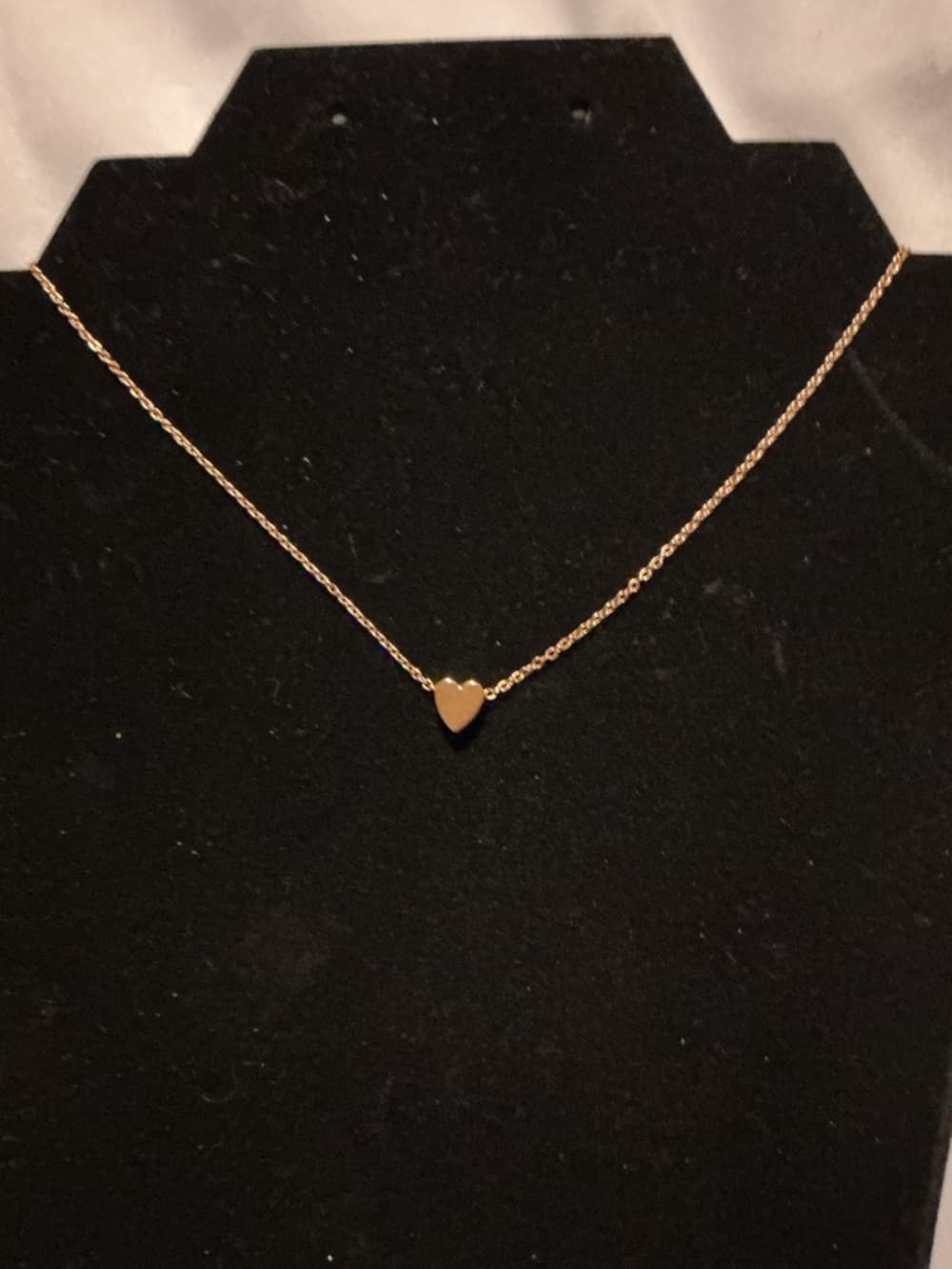 Delicate Gold Heart Pendant Necklace for Women - Thumbnail 2