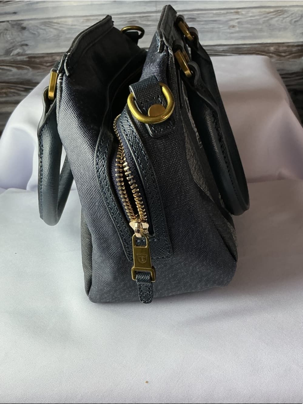 ⭐ Gray Canvas Stripe Satchel Handbag Gold Hardware Everyday Carry Bag - Thumbnail 2