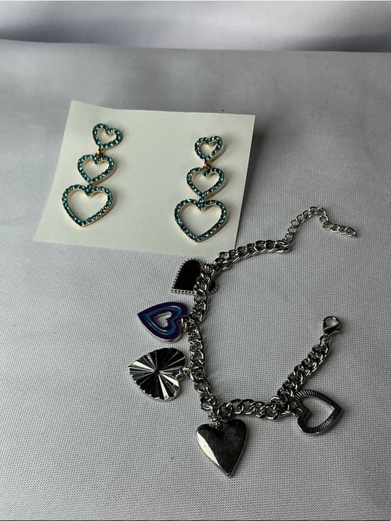 Teal Rhinestone Triple Heart Dangle Earrings Statement Glam - Thumbnail 6