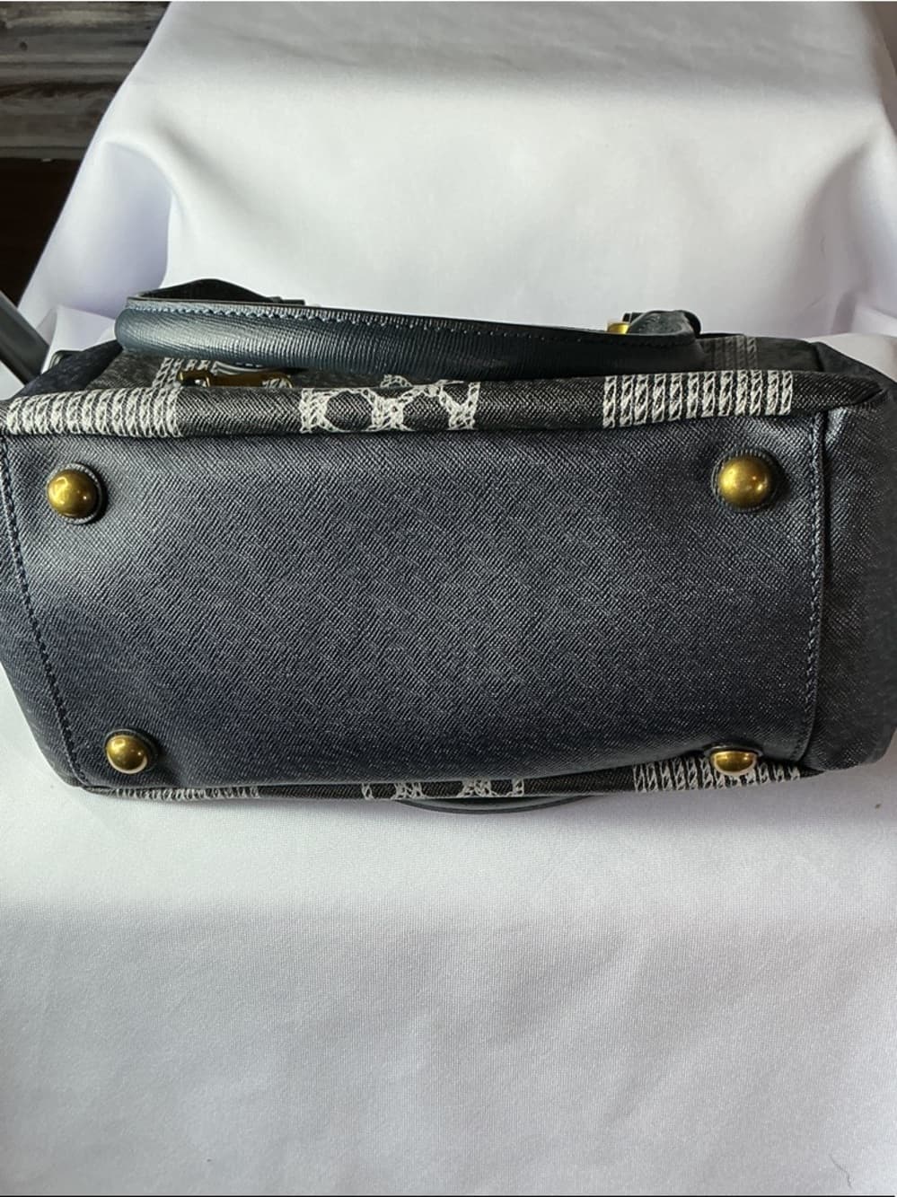 ⭐ Gray Canvas Stripe Satchel Handbag Gold Hardware Everyday Carry Bag - Thumbnail 9