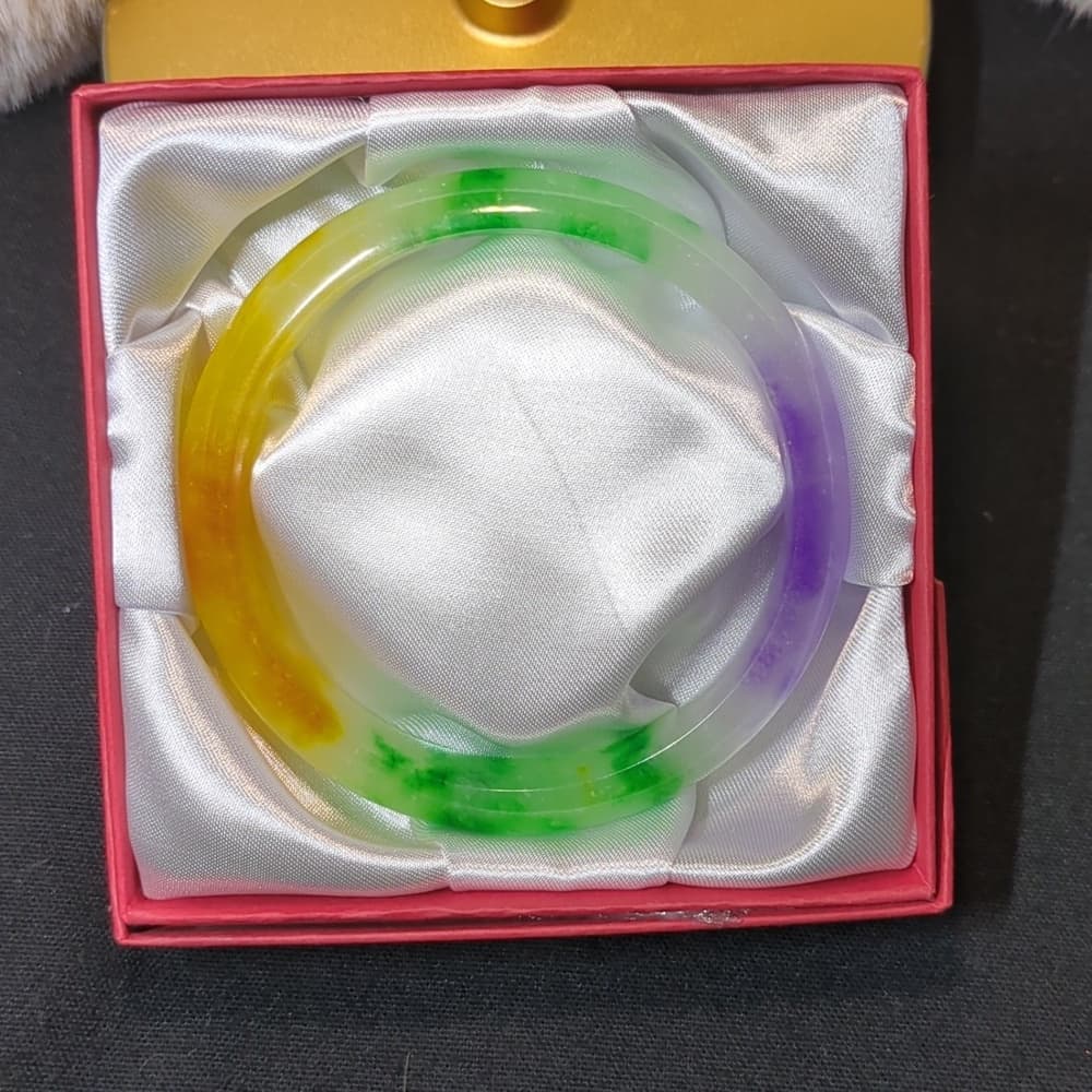 Multicolor Jade Style Bangle Bracelet Green Purple Yellow Gift Box