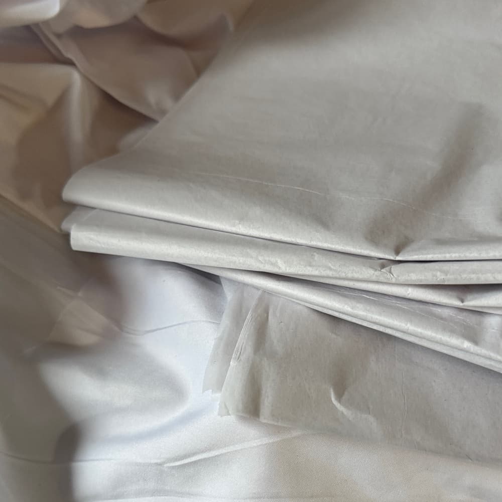 10 piece White tissue paper