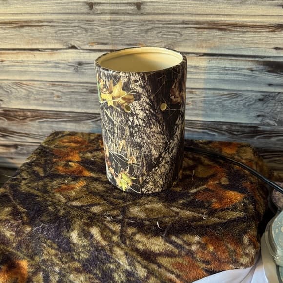 Woodland Camouflage Leaf Patterned Home Accent - Thumbnail 7