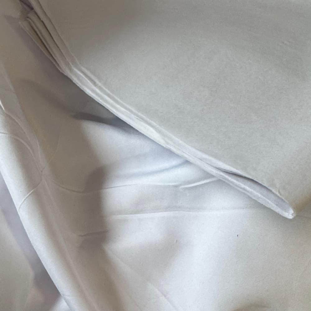 10 piece White tissue paper - Thumbnail 2