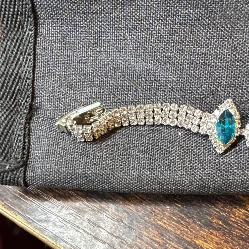 Elegant Gold and Teal Bracelet - Thumbnail 2