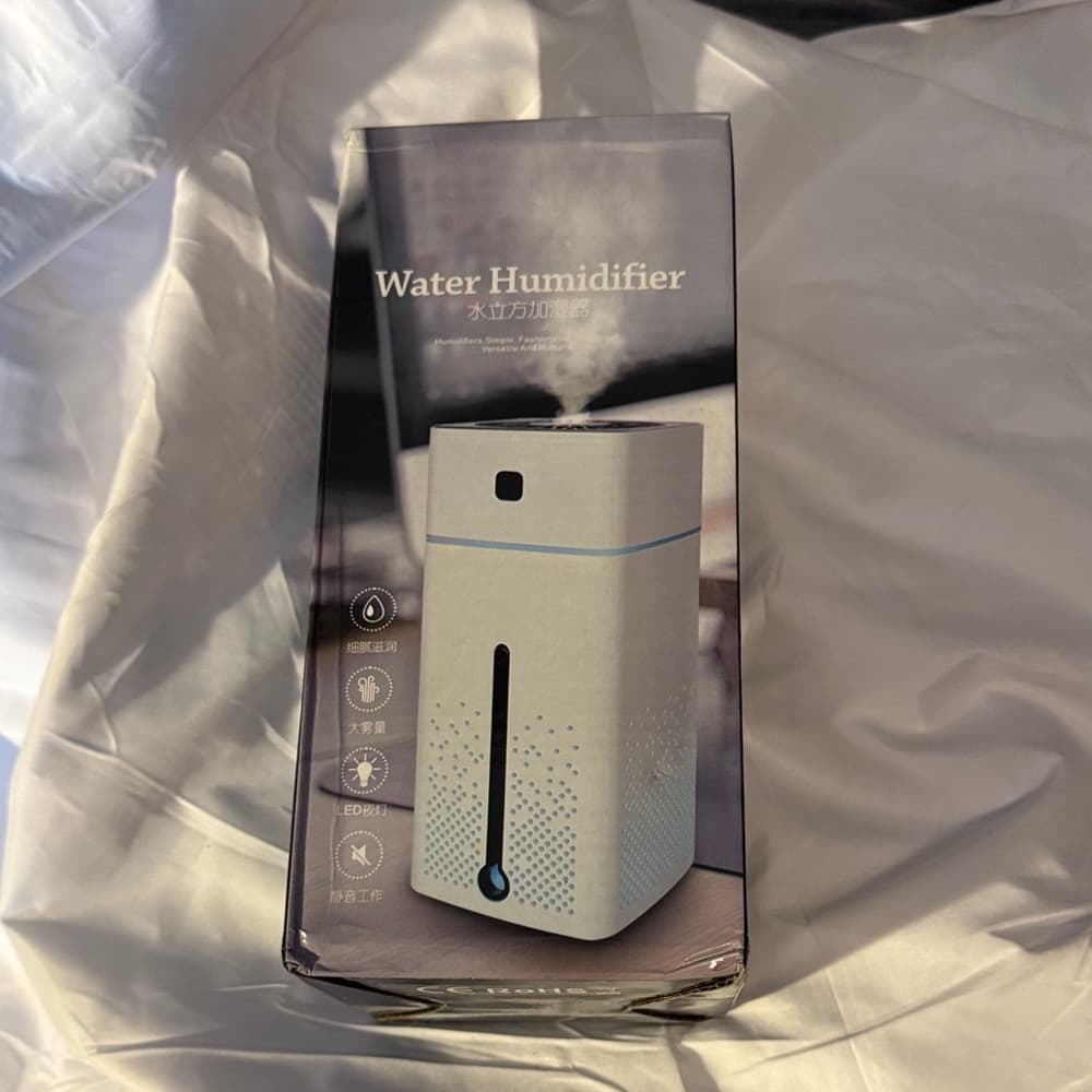 Elegant White Water Humidifier