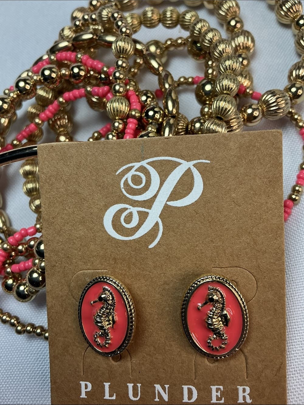 ⭐️Plunder Coral and Gold Seahorse Oval Stud Earrings - Thumbnail 2