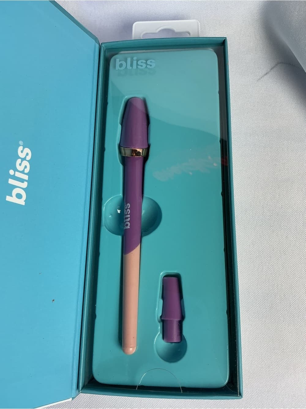 ★ Bliss Smooth Ya Later Stray Hair Remover Facial Hair Tool NIB (Copy) - Thumbnail 3