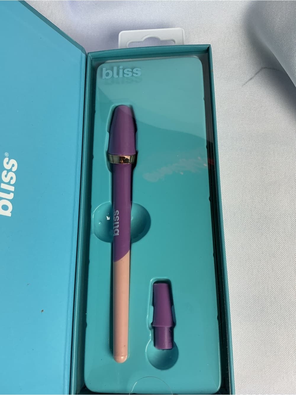 ★ Bliss Smooth Ya Later Stray Hair Remover Facial Hair Tool NIB (Copy) - Thumbnail 2