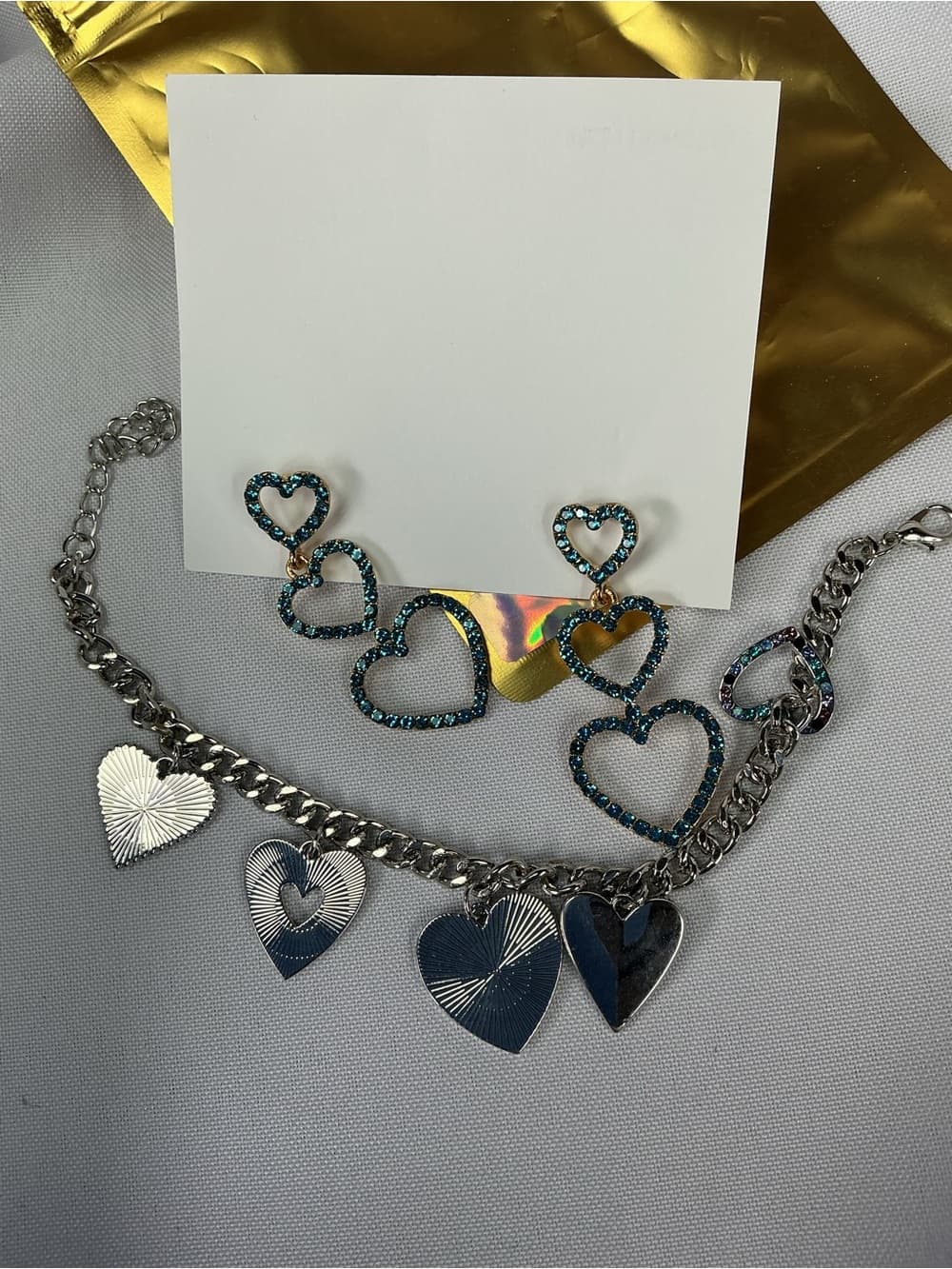 ⭐ Y2K Blue Rhinestone Heart Earrings & Silver Heart Charm Bracelet Set