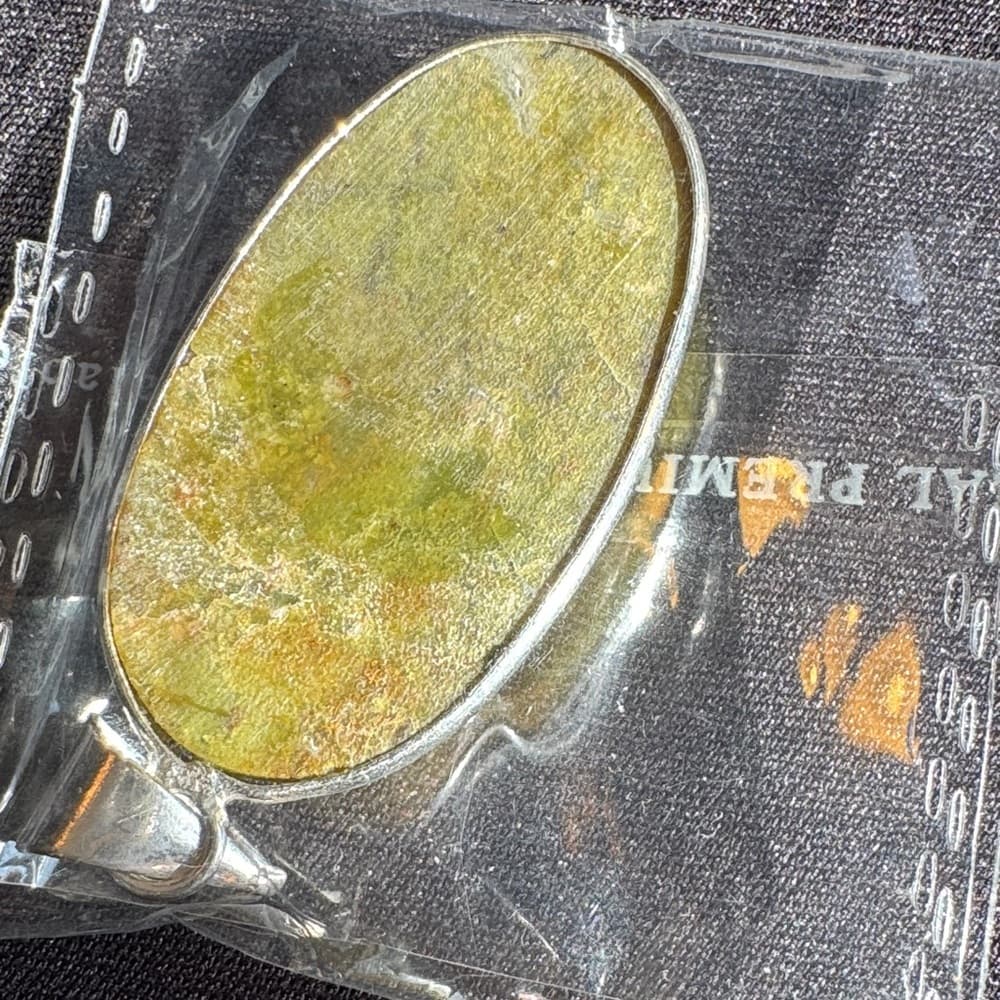 Green Unakite Oval Pendant - Thumbnail 3