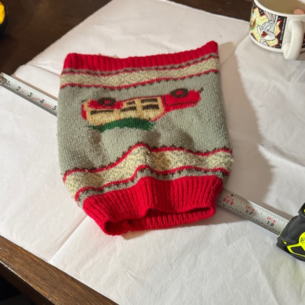 Cozy Red and Gray Dog Sweater with Car Design - Thumbnail 4