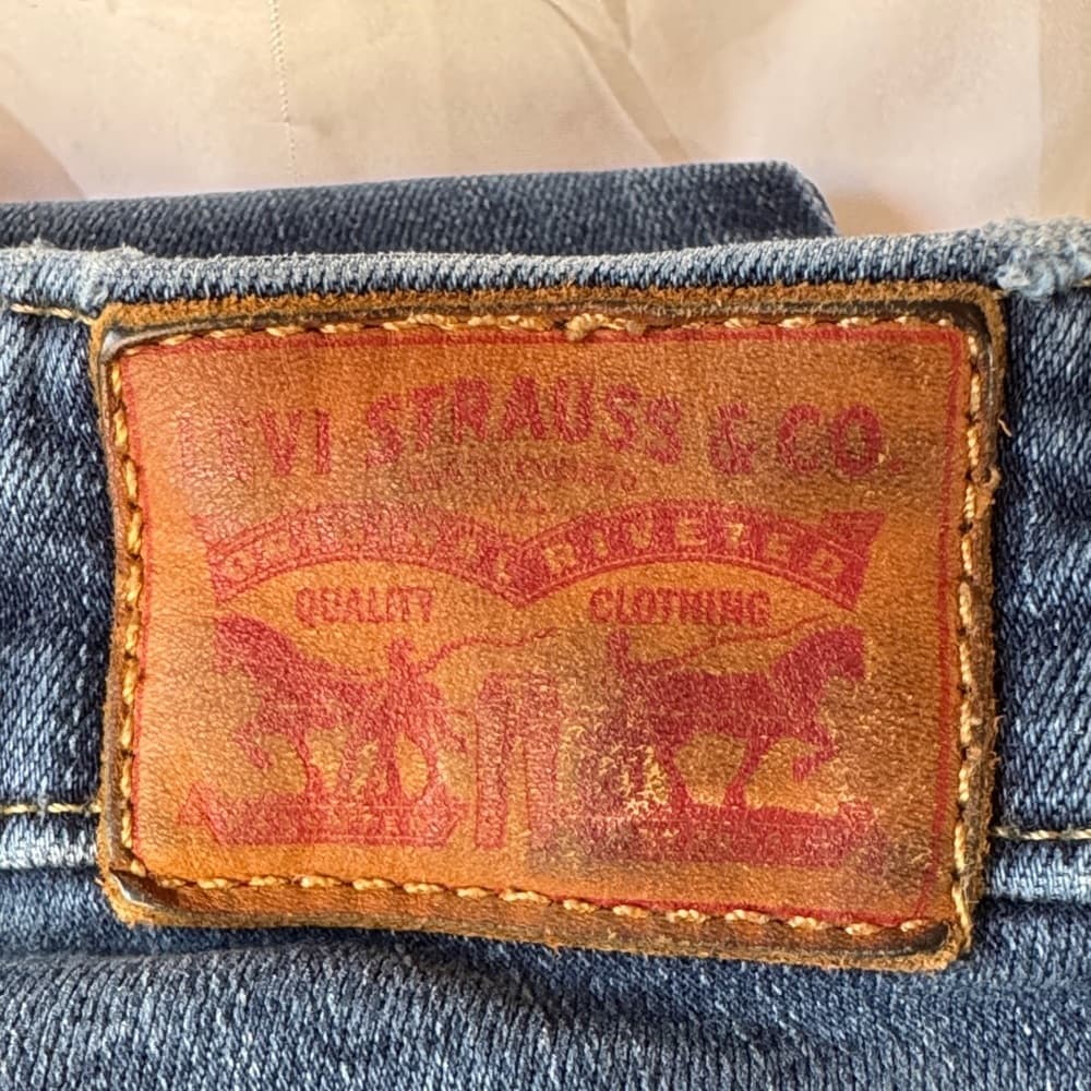Levi's Men's Deep Blue Straight Jeans