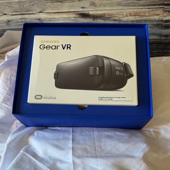 Samsung Gear VR Headset - Black - Thumbnail 9