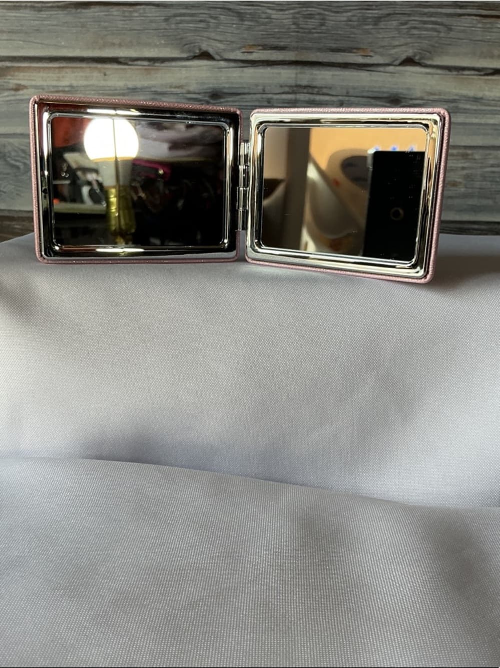 Pink Compact Mirror Travel Makeup Double Mirror Portable Purse Size - Thumbnail 2