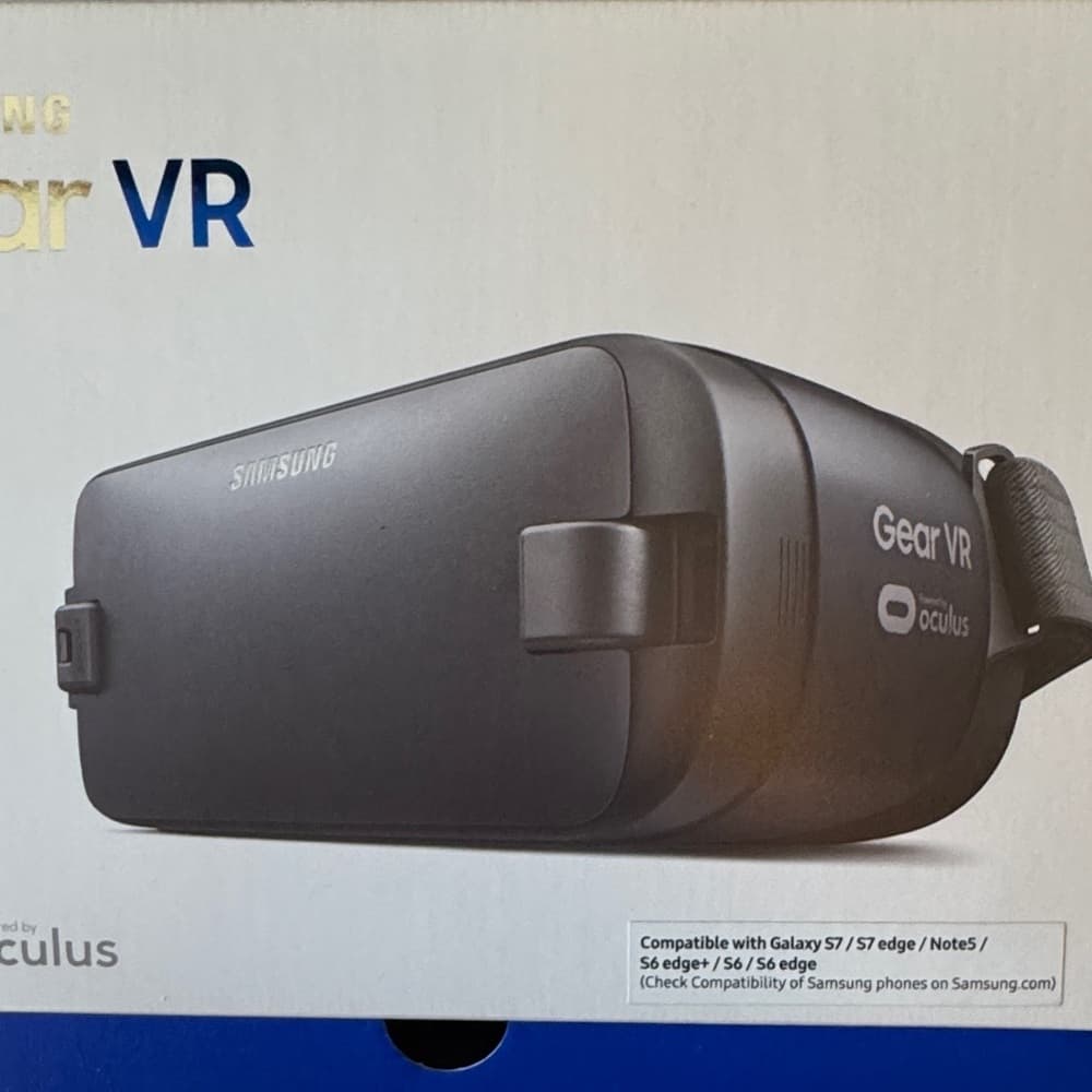 Samsung Gear VR Headset - Black - Thumbnail 2