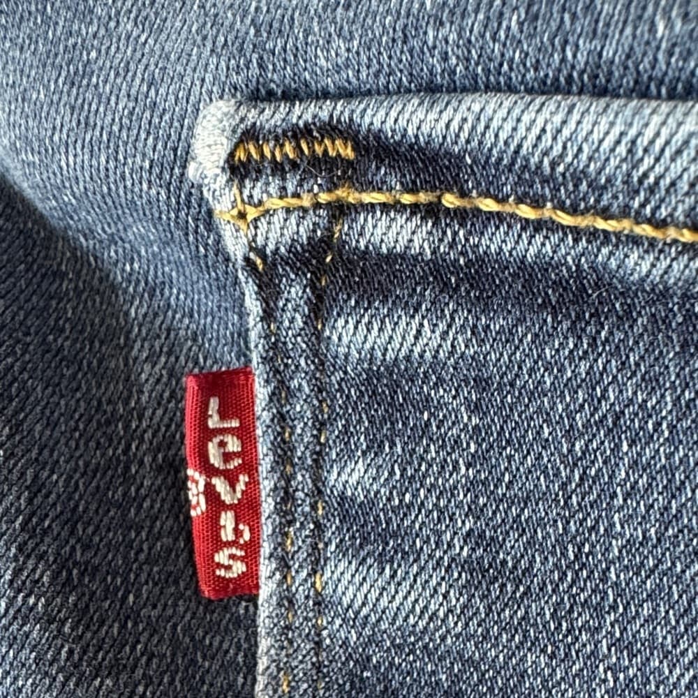 Levi's Men's Deep Blue Straight Jeans - Thumbnail 2
