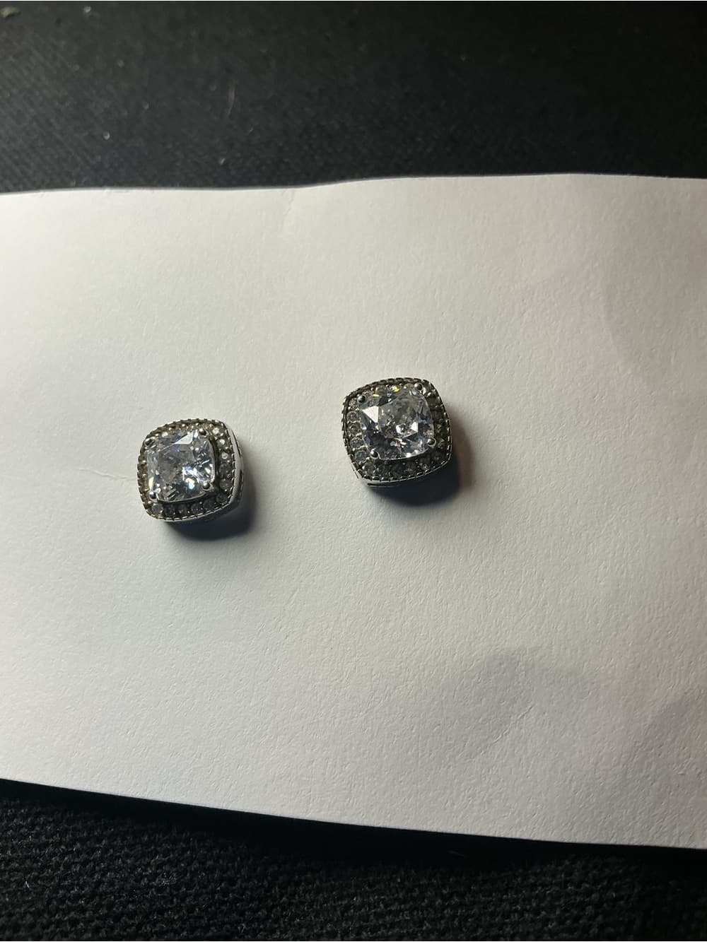 ⭐ Cushion Cut Halo Stud Earrings Silver Tone Bling Sparkle Chic