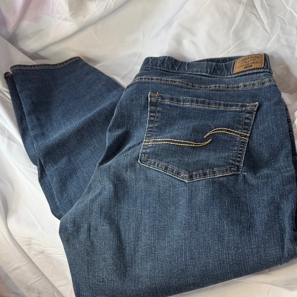 Signature by Levi Strauss Blue Denim with Tan Label - Thumbnail 7