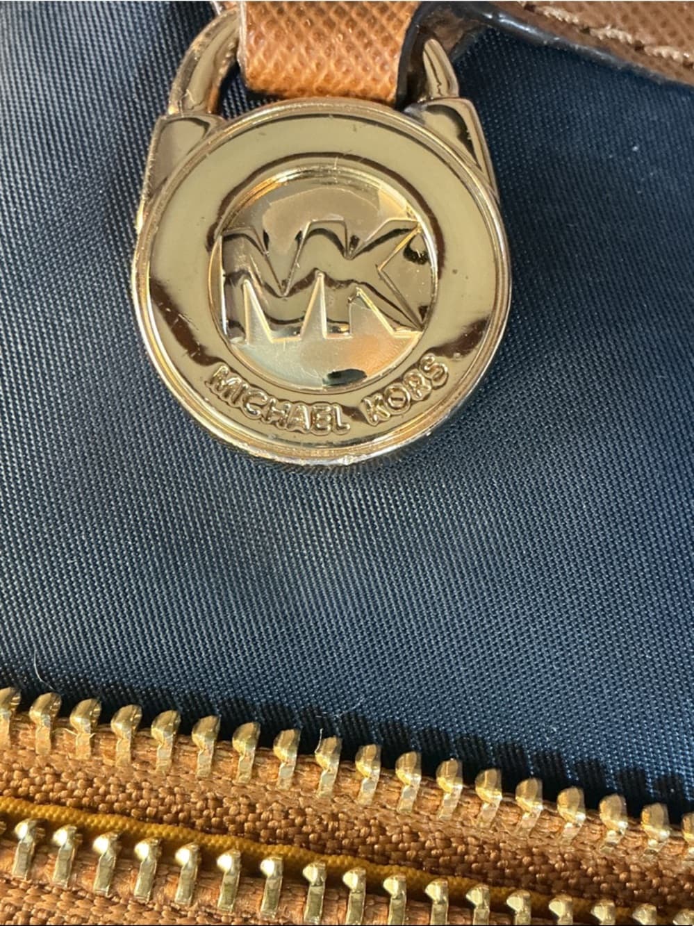 ⭐ Michael Kors Navy Nylon Crossbody Bag Tan Trim Travel Purse