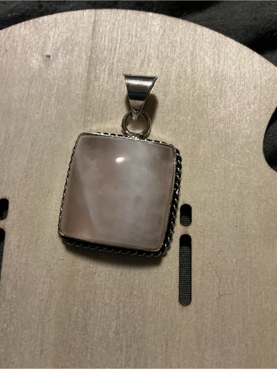 ⭐ Rose Quartz Square Pendant Silver Tone Statement Charm Necklace - Thumbnail 4