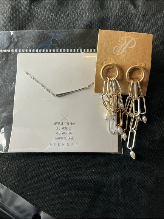 ⭐️Plunder Silver Bar Necklace with Gold & Silver Mixed Chain Drop Earrings - Thumbnail 3