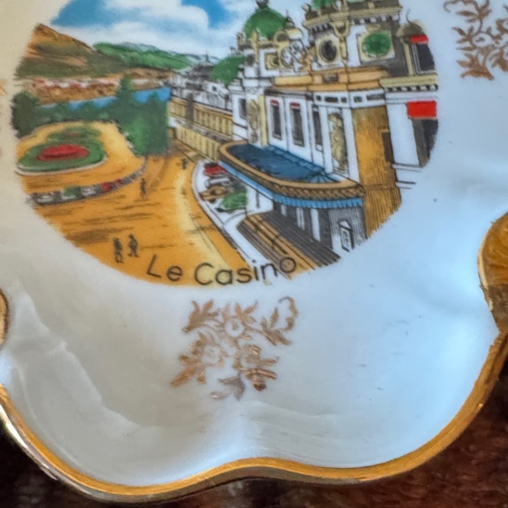 Monte Carlo Decorative Dish with Gold Accents - Thumbnail 6