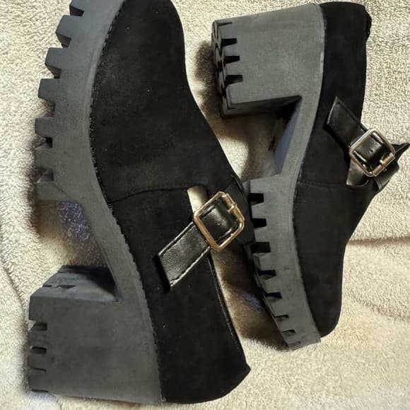 Black Suede Platform Mary Jane Shoes with Chunky Sole - Thumbnail 11