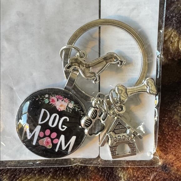 ★ Dog Mom Keychain Charm Puppy Paw Doghouse Gift Key Ring - Thumbnail 6