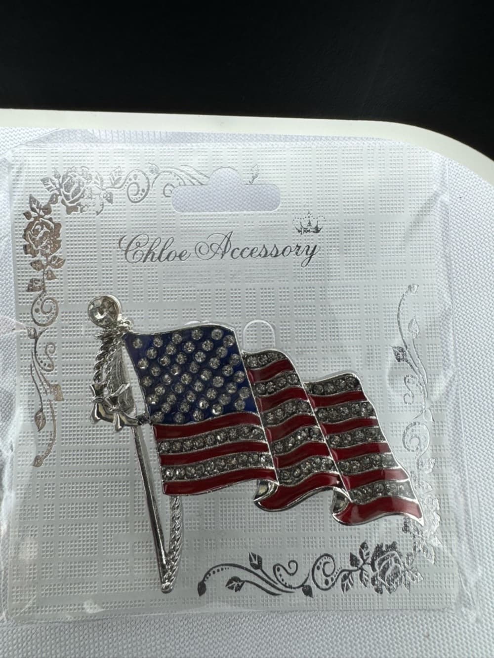 ⭐ American Flag Rhinestone Brooch Pin USA Patriotic Silver Tone New - Thumbnail 3