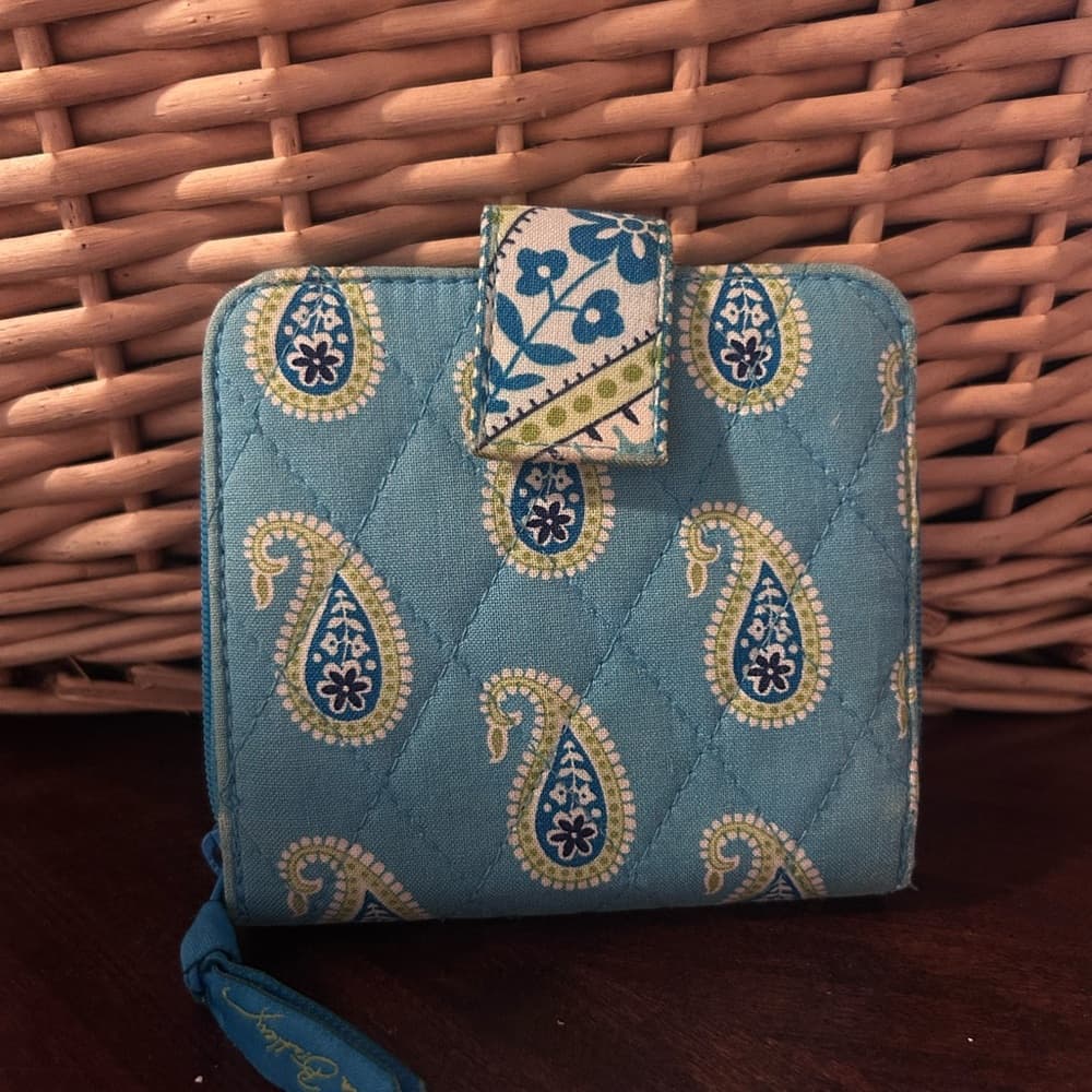 ★ Vera Bradley Blue Paisley Quilted Wallet Wristlet Organizer - Thumbnail 2