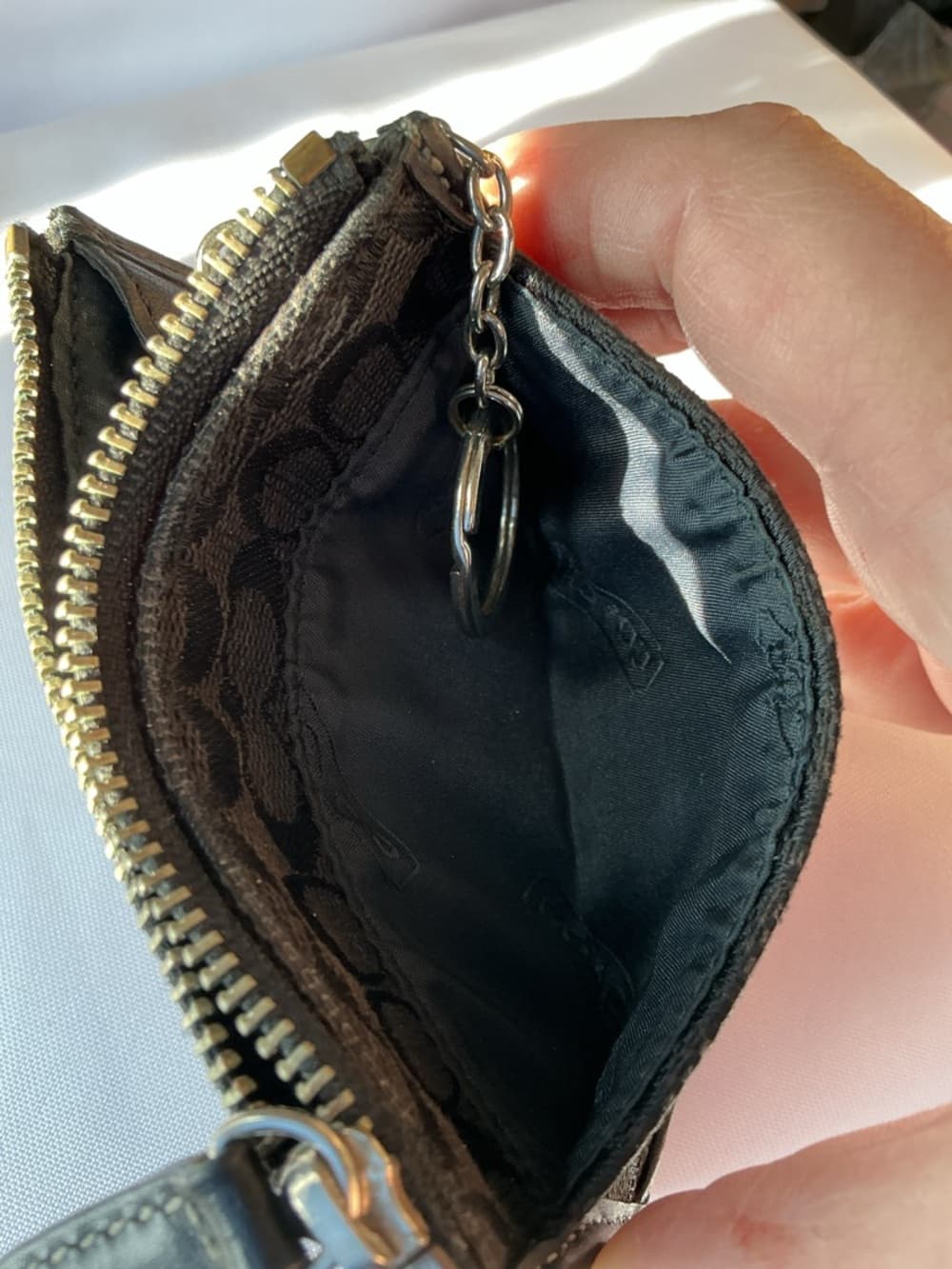 ★ Coach Signature Wristlet Coin Purse Keychain Wallet Black Gray - Thumbnail 5