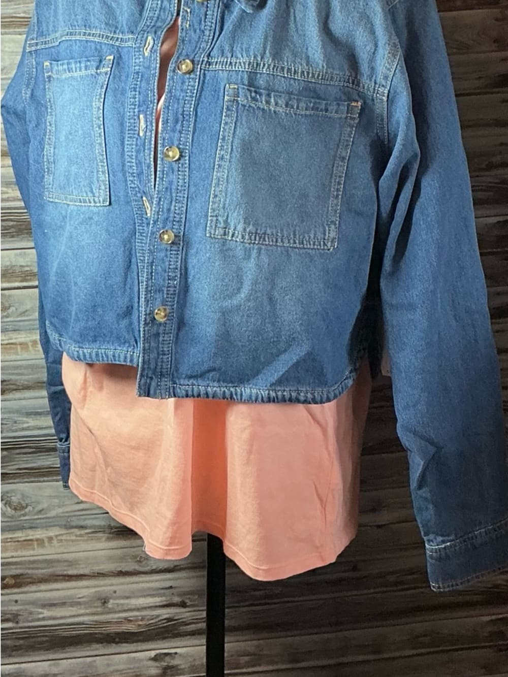 ★ NWT Cropped Denim Jacket Button Front Lightweight Layering Piece - Thumbnail 3
