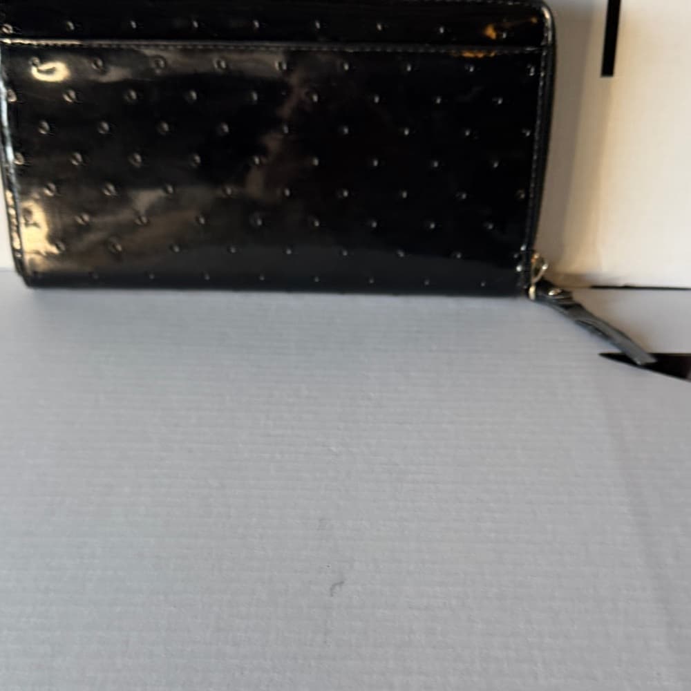 ★ Kate Spade Black Patent Ostrich Embossed Zip Around Wallet - Thumbnail 2