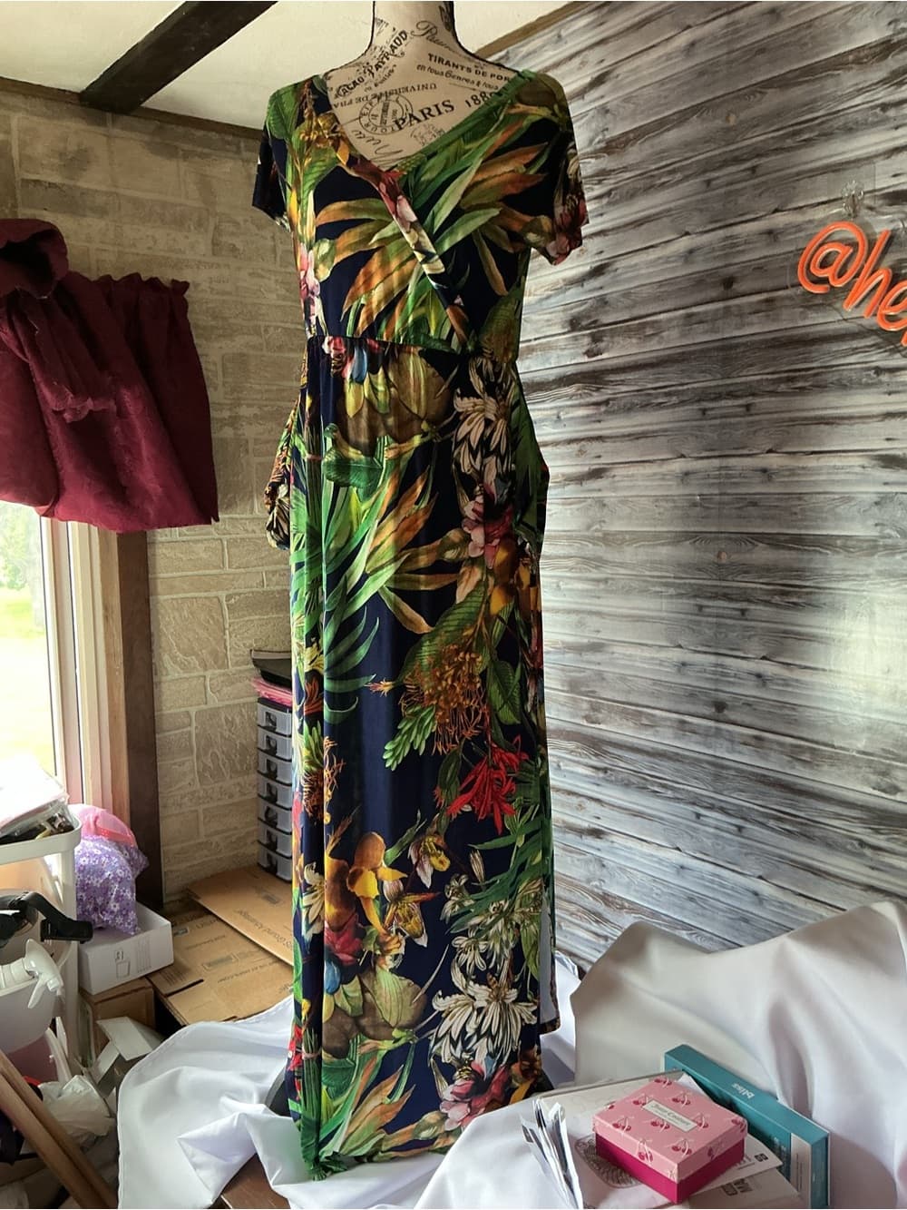 ⭐ Tropical Floral Maxi Dress Navy Botanical Print Pockets Boho Chic - Thumbnail 2