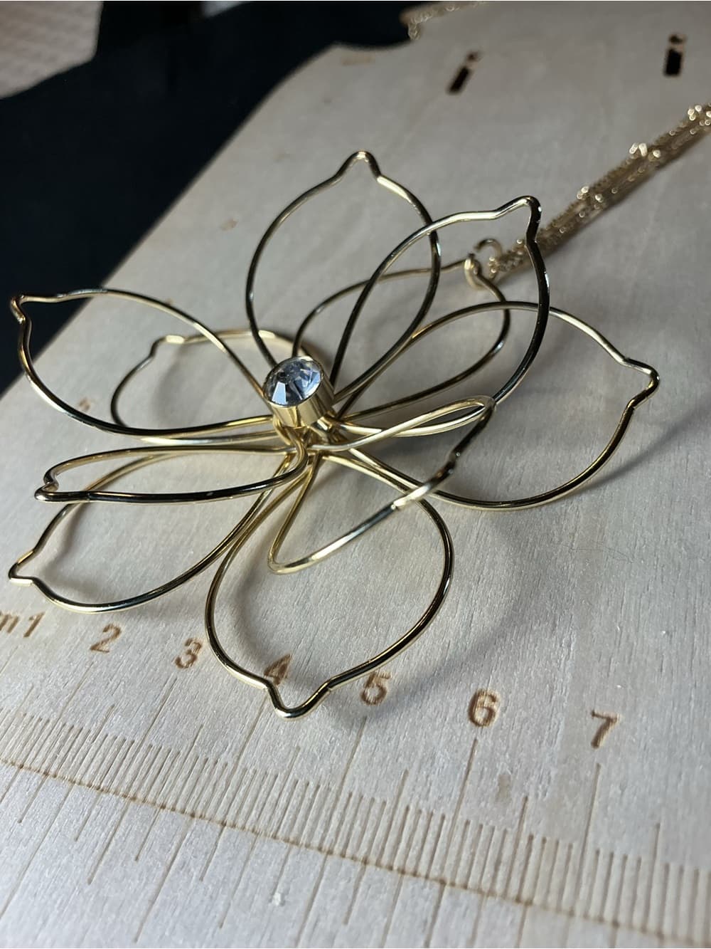 ★ Gold Tone Crystal Flower Pendant Necklace Statement Floral Jewelry - Thumbnail 9