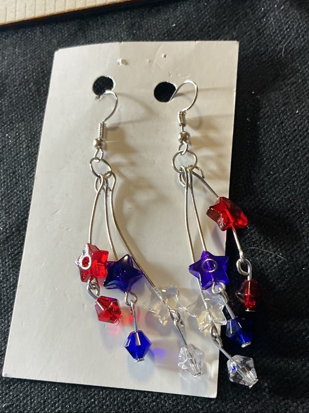 ★ Patriotic Red White Blue Star Beaded Dangle Earrings - Thumbnail 2