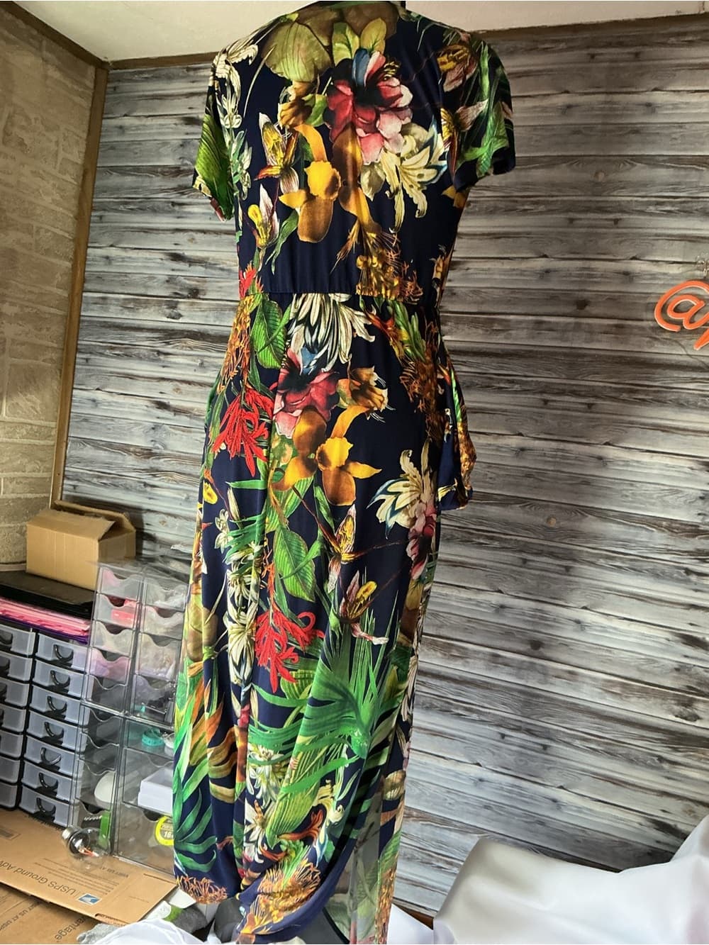 ⭐ Tropical Floral Maxi Dress Navy Botanical Print Pockets Boho Chic - Thumbnail 3