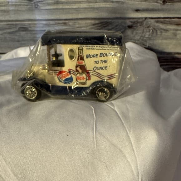 Pepsi Diecast Model Car with Blue and Cream Design - Thumbnail 5