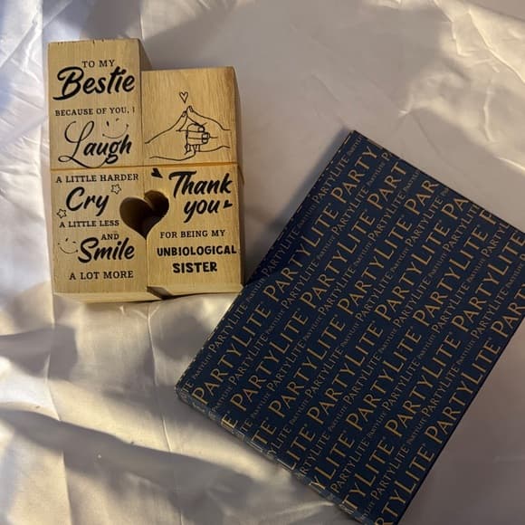 Wooden Bestie Plaque and Partylite Box - Thumbnail 7