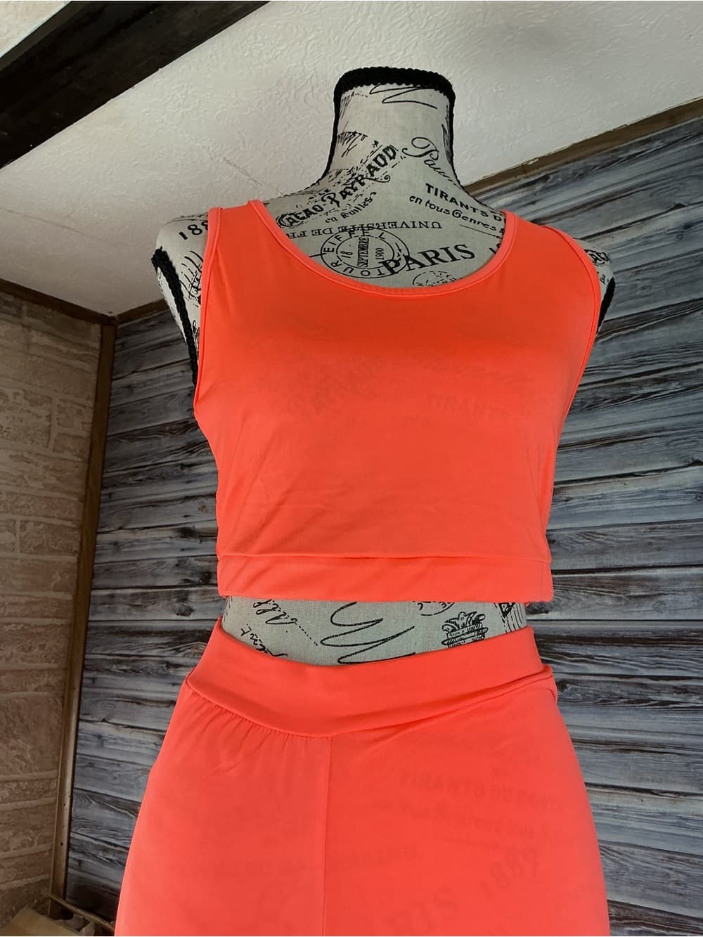 ⭐ Neon Coral Activewear Set Crop Top Biker Shorts Lounge Workout Outfit - Thumbnail 2