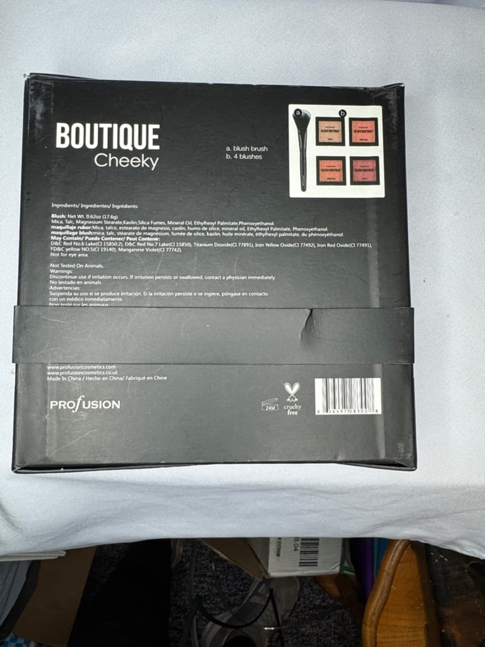★ Profusion Blush Boutique Cheeky Blush Palette & Brush Makeup Set - Thumbnail 5